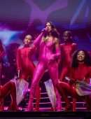 Dua Lipa - Performing at Future Nostalgia Tour in Oslo