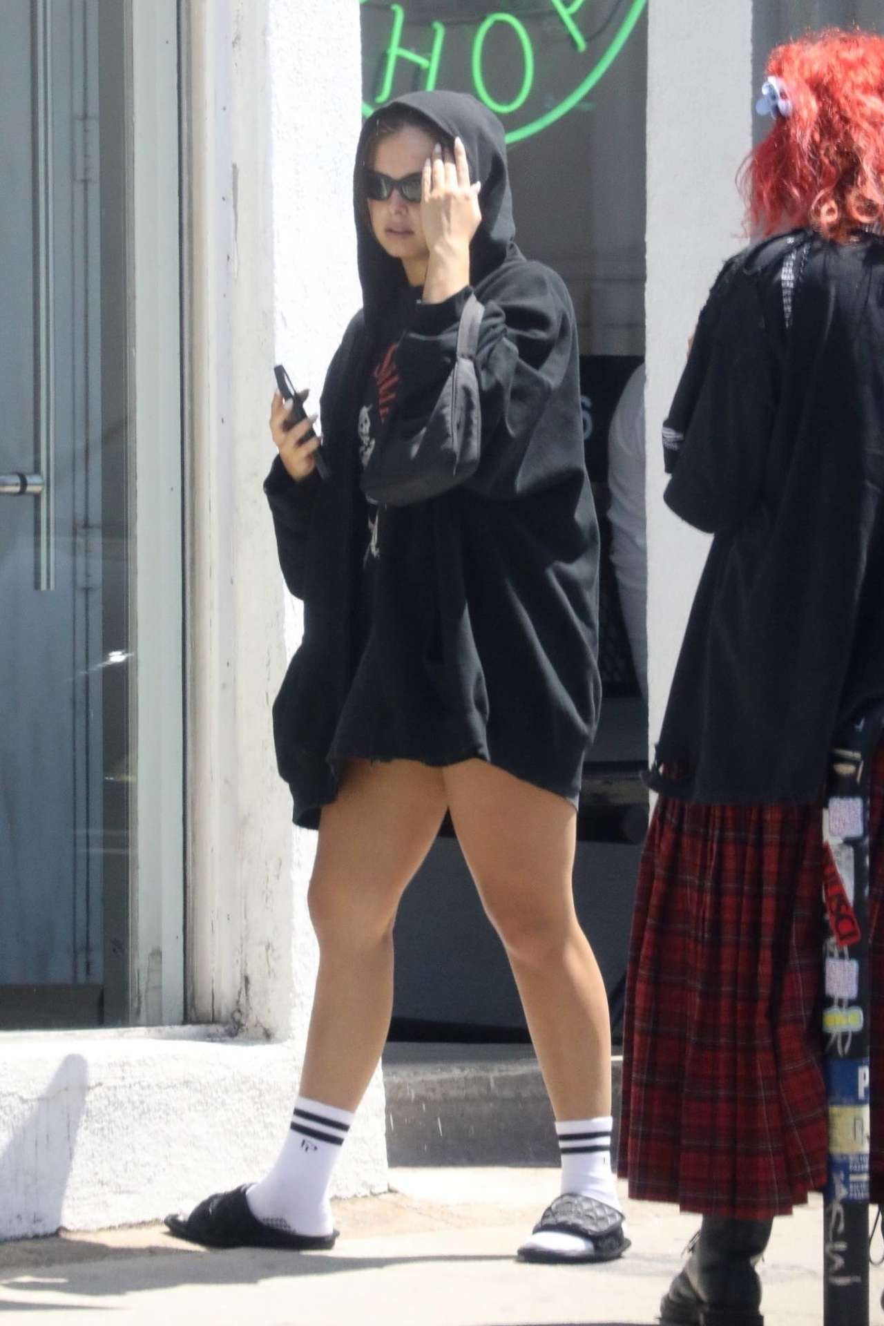 Addison Rae Leggy, Out in Los Angeles
