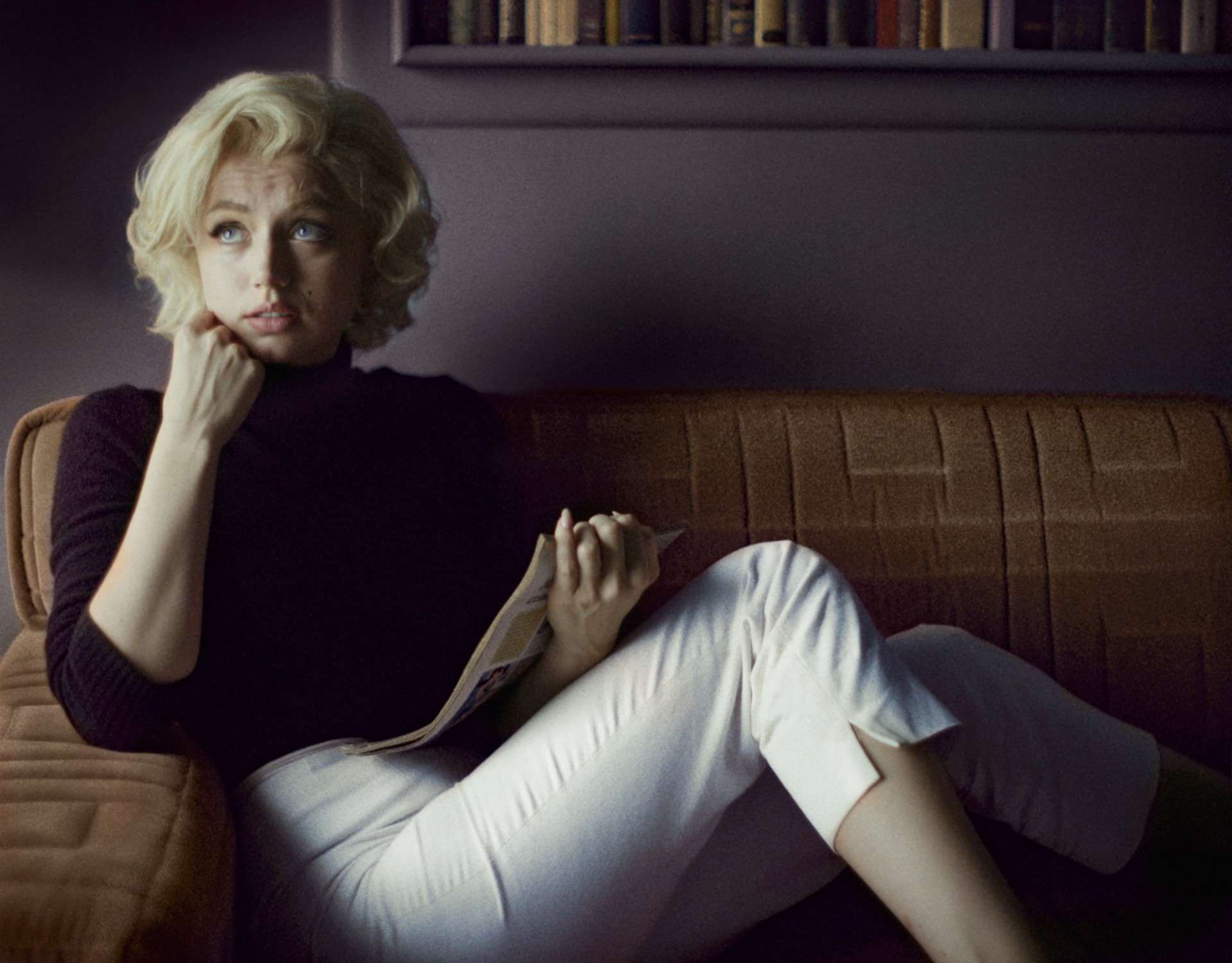 Ana de Armas Dressed as Marilyn Monroe, Gorgeous in “Blonde” Movie Promos