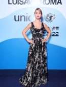 Caylee Cowan - LUISAVIAROMA for UNICEF in Capri