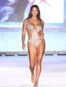 Christen Harper in Sports Illustrated Swimsuit Runway Show, Paraiso Miami Beach
