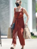 Elizabeth Olsen Pokies, Grocery Shopping in Los Angeles