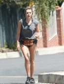 Elizabeth Olsen Leggy while Jogging in Los Angeles