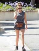 Elizabeth Olsen Leggy while Jogging in Los Angeles