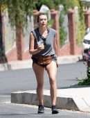 Elizabeth Olsen Leggy while Jogging in Los Angeles