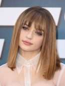 Joey King at the Premiere of "Bullet Train" in Paris