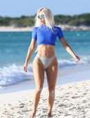 Kim Kardashian Cameltoe at the Beach in Turks and Caicos