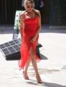 Lizzie Cundy Leggy, Arriving at ITV This Morning in London