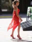 Lizzie Cundy Leggy, Arriving at ITV This Morning in London