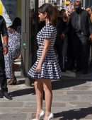 Selena Gomez Leggy, Outside Sephora in Paris