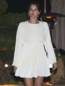 Selena Gomez Leggy, Outside Nobu in Malibu