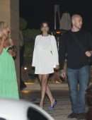 Selena Gomez Leggy, Outside Nobu in Malibu