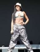 Tinashe Cleavage while Performing Live at 2022 Lollapalooza in Chicago