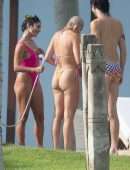 Vanessa Hudgens Booty, Relaxing in Punta Mita