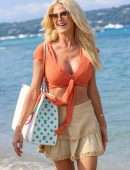 Victoria Silvstedt in Bikini at La Reserve Beach in Saint-Tropez