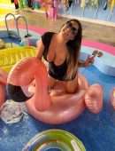 Claudia Romani Cleavage at Cupshe Miami Beach Pop Up Store