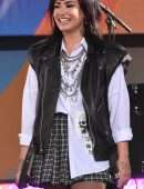 Demi Lovato Performing at Good Morning America in New York