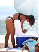 Frankie Bridge Booty in Black Thong Bikini at the Beach in Santa Monica