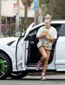 JoJo Siwa Leggy, Out in Los Angeles