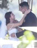 Sarah Hyland Married to Wells Adams in a California Wine Vineyard