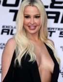 Tana Mongeau at the Premiere of “Bullet Train” Premiere in Los Angeles