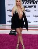 Tana Mongeau at the Premiere of “Bullet Train” Premiere in Los Angeles