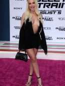 Tana Mongeau at the Premiere of “Bullet Train” Premiere in Los Angeles