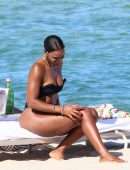 Kelly Rowland Booty in a Black Bikini at the Beach in Miami