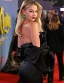Madelyn Cline at the Premiere of Glass Onion A Knives Out Mystery at BFI London Film Festival