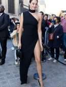 Shailene Woodley Arriving at Monot Womenswear Show in Paris