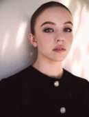 Sydney Sweeney - Elle Magazine Women In Hollywood Issue - November 2022