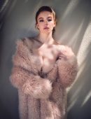 Sydney Sweeney - Elle Magazine Women In Hollywood Issue - November 2022
