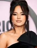 Becky G Upskirt at 2022 American Music Awards in Los Angeles