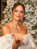 Katharine McPhee at A Home for the Holidays at The Grove in Los Angeles