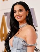 Katy Perry Cleavage at the 56th Annual CMA Awards in Nashville