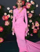 Kim Kardashian Pokies at 2022 Baby2Baby Gala in West Hollywood