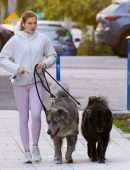 Victoria Iglesias Booty, Walking her Dogs in Miami Beach