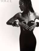 Zoe Saldana in Vogue Mexico December/January 2022