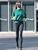 Kaia Gerber in Leggings, Heading to Workout in Los Angeles