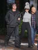 Lauren Sanchez Leaving the Paradise Bakery and Cafe in Aspen