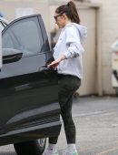 Minka Kelly Booty in Camoflauge Pants, Shopping at Fabrics for the Home in LA